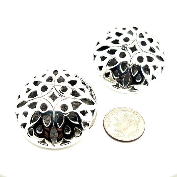 John Hardy Estate Large Button Clip on Earrings 1.5" Sterling Silver JH57 - Picture 4 of 8